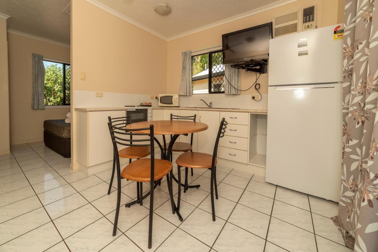 Hinchinbrook Marine Cove Resort Lucinda Dış mekan fotoğraf